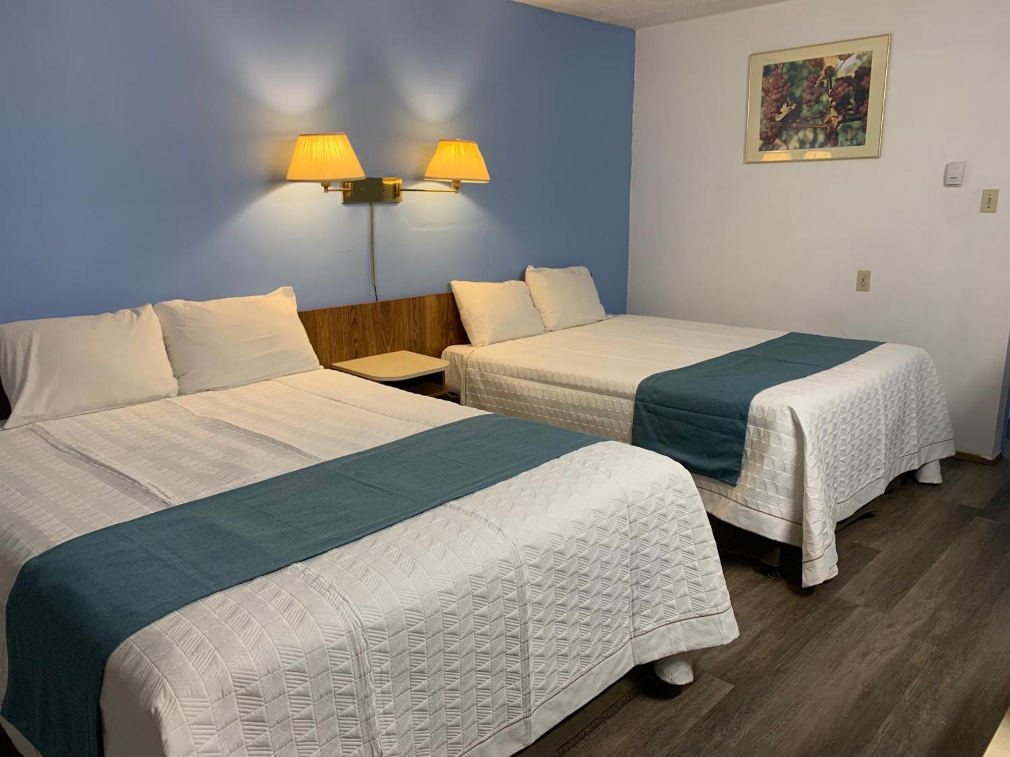 Swiss Sunset Inn Penticton Ngoại thất bức ảnh